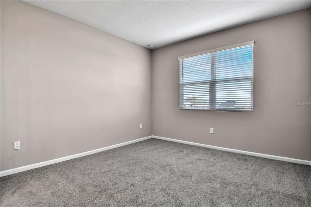 В аренду: $1,990 (3 спален, 2 ванн, 1434 Квадратных фут)