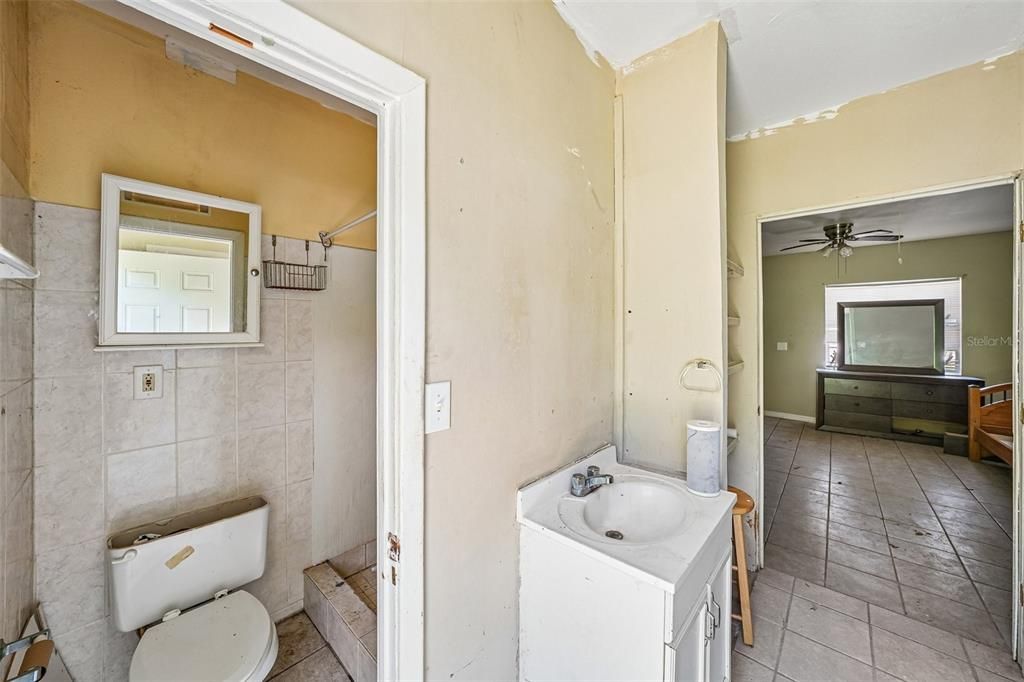На продажу: $150,000 (3 спален, 2 ванн, 1248 Квадратных фут)