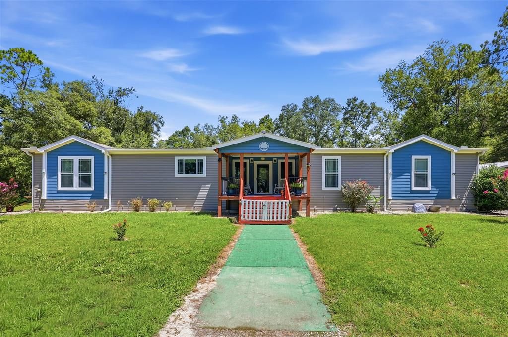 For Sale: $380,000 (4 beds, 3 baths, 2596 Square Feet)