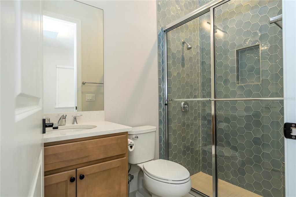 En Venta: $2,760,000 (5 camas, 4 baños, 4423 Pies cuadrados)