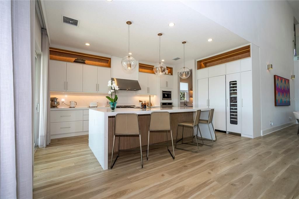 En Venta: $2,760,000 (5 camas, 4 baños, 4423 Pies cuadrados)