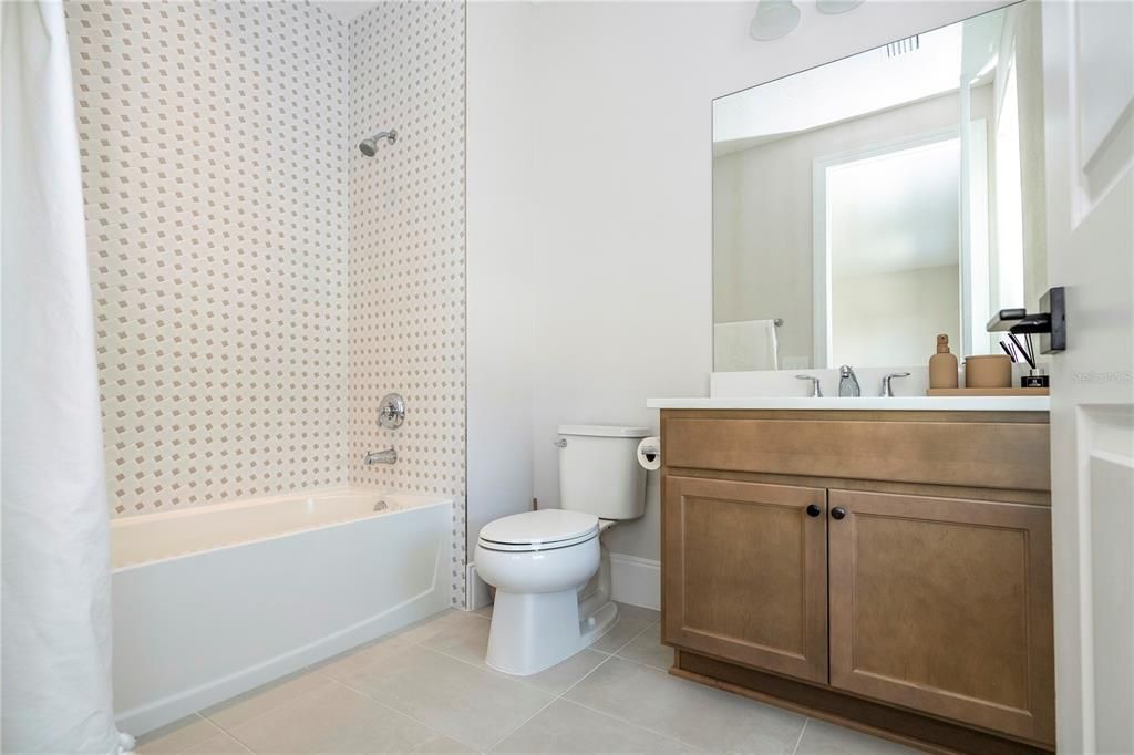 En Venta: $2,760,000 (5 camas, 4 baños, 4423 Pies cuadrados)