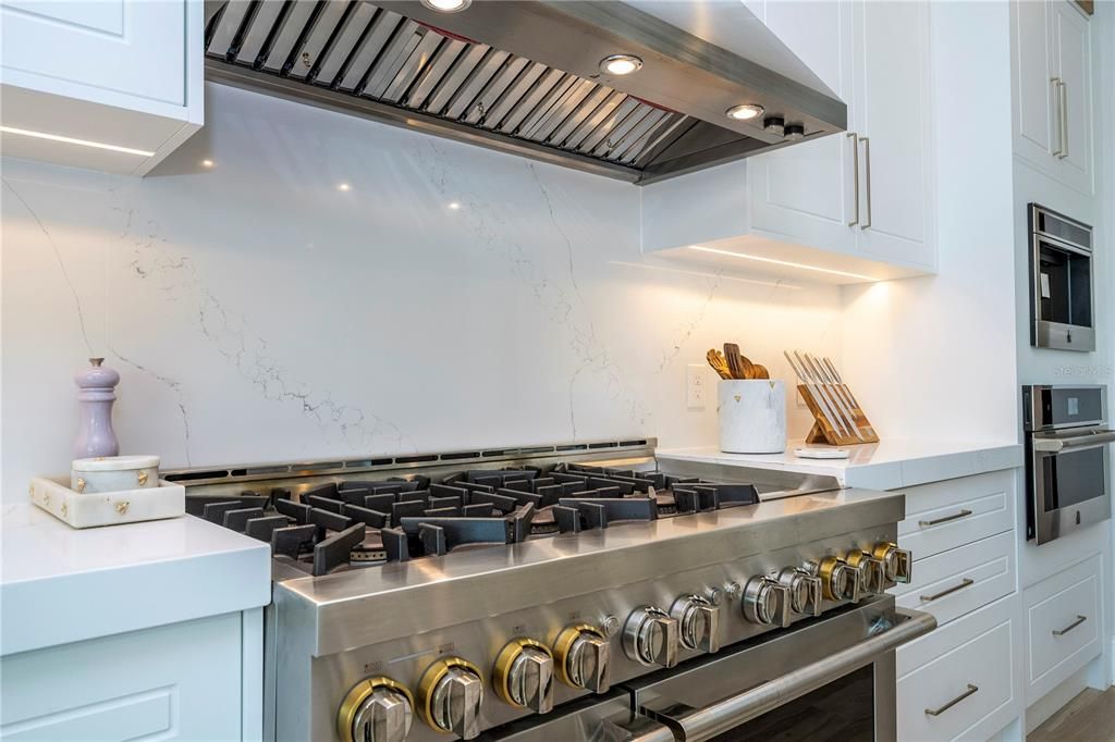 En Venta: $2,760,000 (5 camas, 4 baños, 4423 Pies cuadrados)