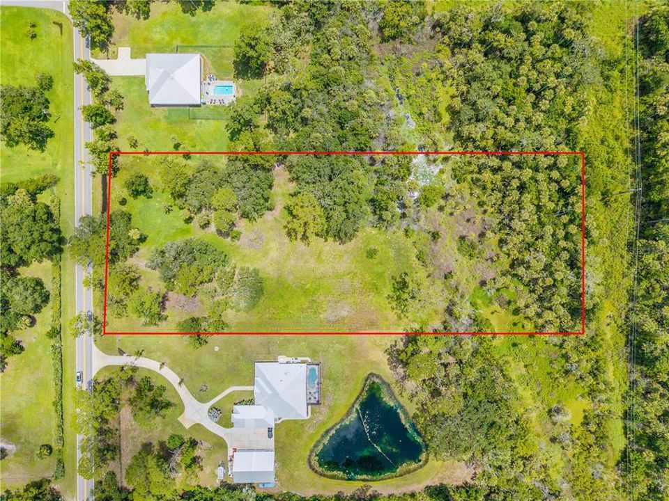 待售: $360,000 (3.12 acres)