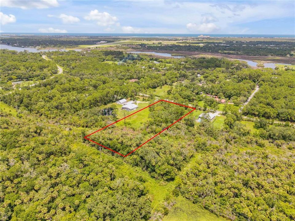 待售: $360,000 (3.12 acres)
