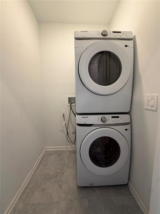 En Renta: $2,100 (3 camas, 2 baños, 1689 Pies cuadrados)