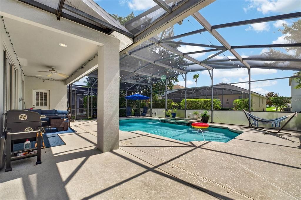 En Venta: $459,000 (5 camas, 3 baños, 2743 Pies cuadrados)