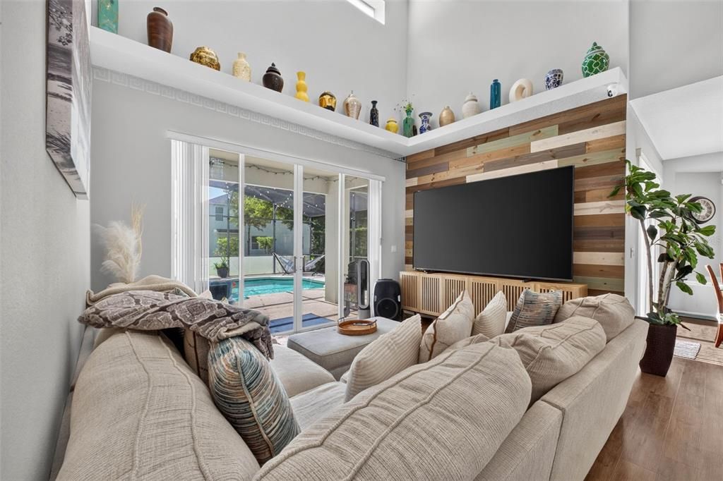 En Venta: $459,000 (5 camas, 3 baños, 2743 Pies cuadrados)