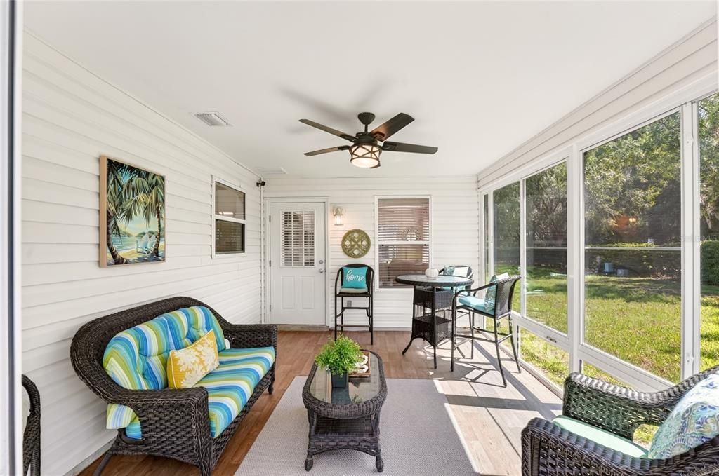 For Sale: $399,000 (3 beds, 2 baths, 1572 Square Feet)