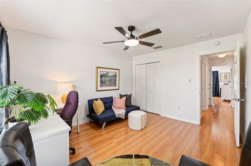 For Sale: $399,000 (3 beds, 2 baths, 1572 Square Feet)