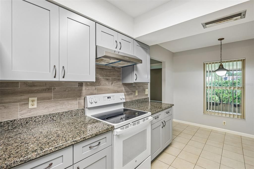 En Venta: $379,895 (3 camas, 2 baños, 1605 Pies cuadrados)