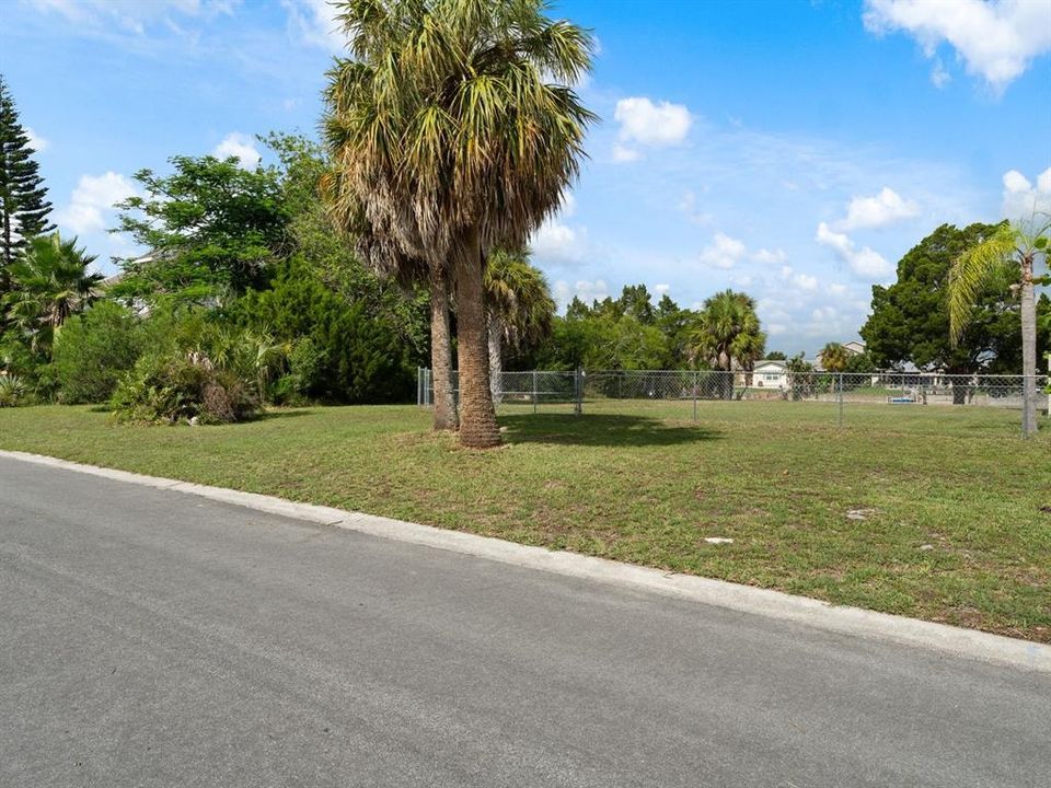 For Sale: $90,000 (0.11 acres)