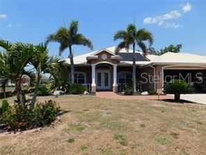 For Sale: $550,000 (3 beds, 2 baths, 2368 Square Feet)