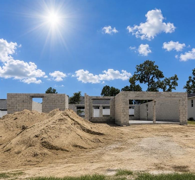 На продажу: $310,550 (4 спален, 3 ванн, 2117 Квадратных фут)
