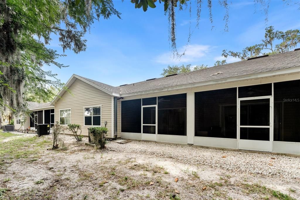 For Sale: $205,000 (2 beds, 2 baths, 1134 Square Feet)
