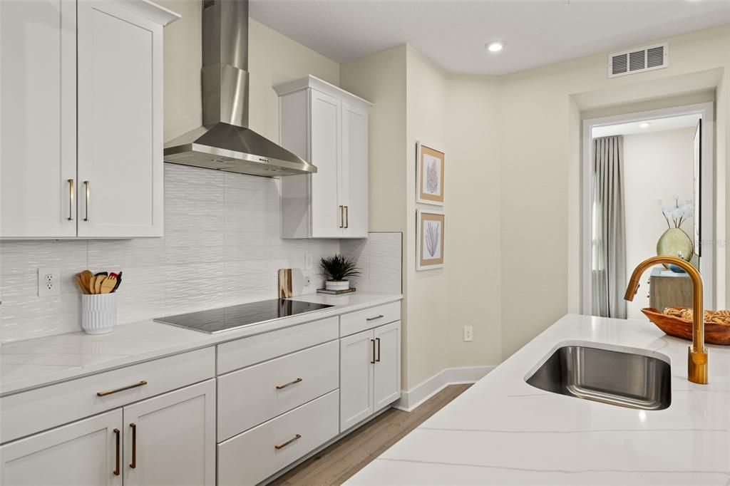 For Sale: $409,990 (2 beds, 2 baths, 1904 Square Feet)