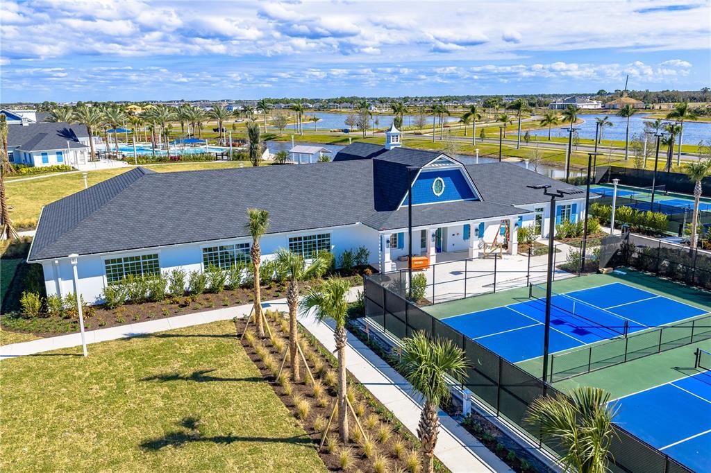 For Sale: $409,990 (2 beds, 2 baths, 1904 Square Feet)