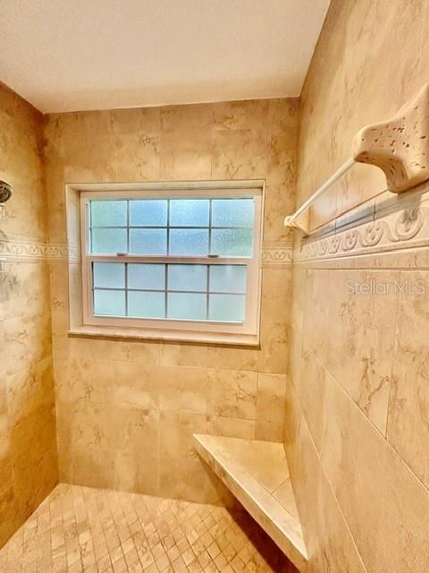 For Sale: $539,900 (3 beds, 2 baths, 1875 Square Feet)