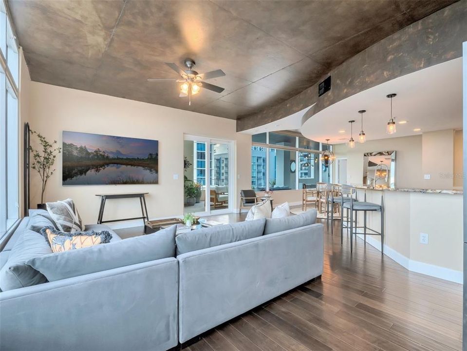 For Rent: $10,000 (2 beds, 2 baths, 1743 Square Feet)