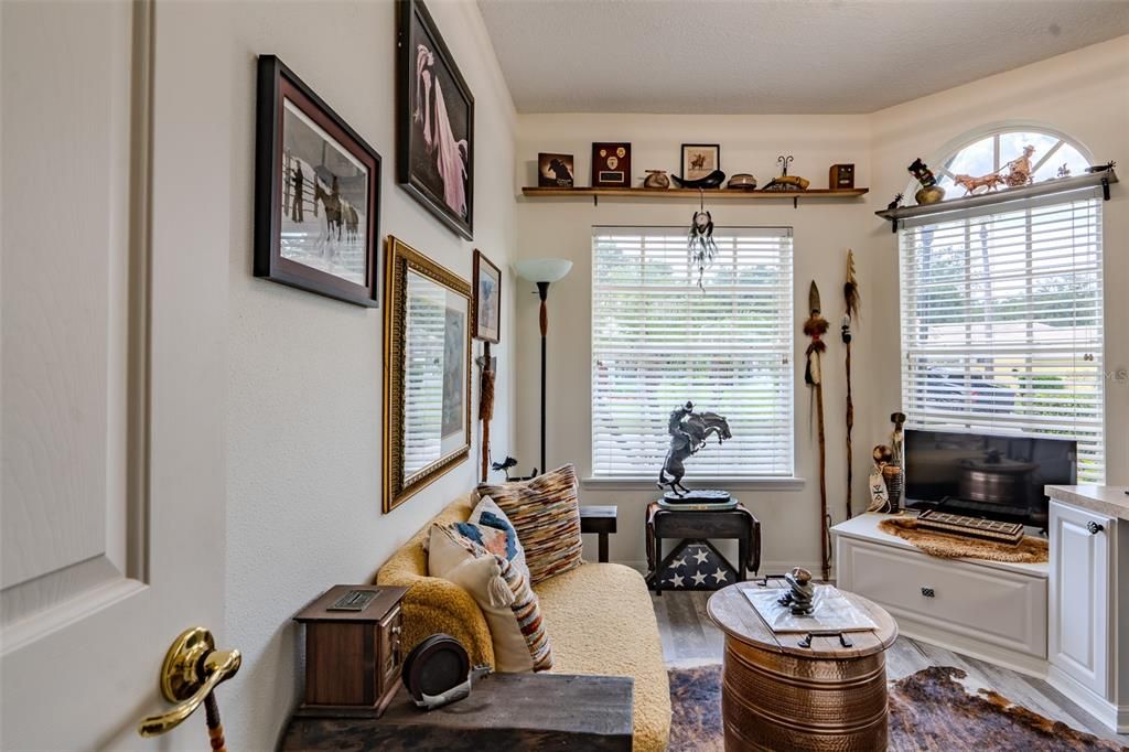 For Sale: $389,000 (2 beds, 2 baths, 1678 Square Feet)