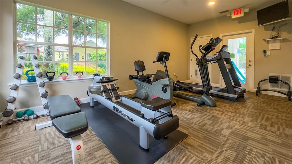 For Sale: $389,000 (2 beds, 2 baths, 1678 Square Feet)
