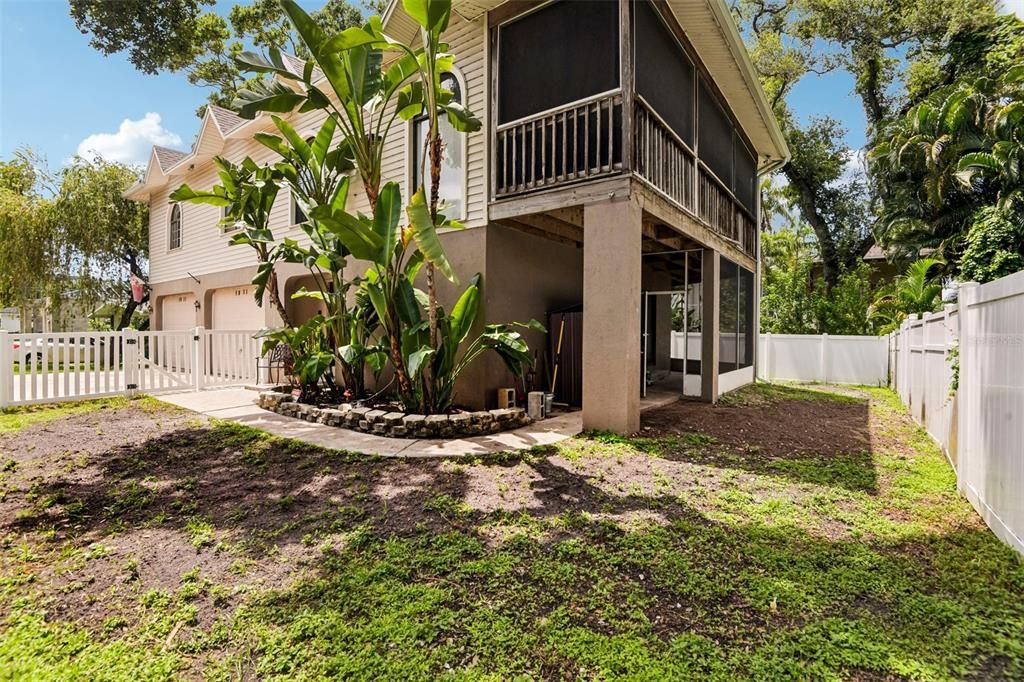 En Venta: $495,000 (3 camas, 3 baños, 1989 Pies cuadrados)