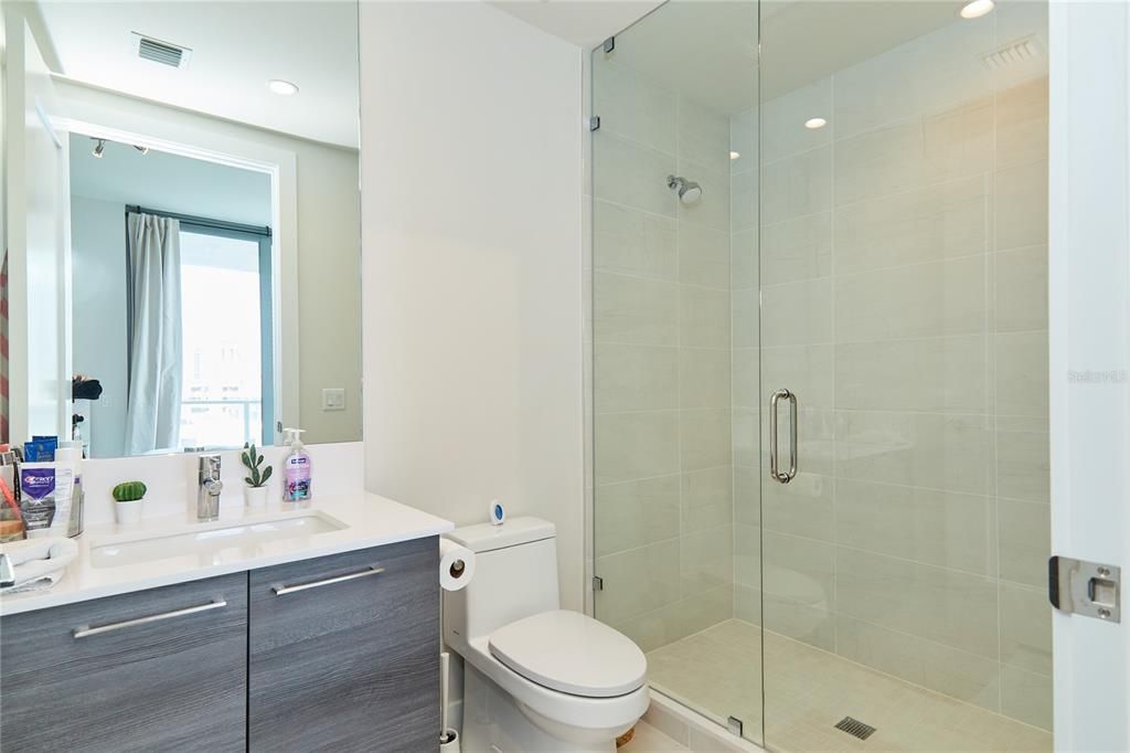 For Sale: $1,495,000 (2 beds, 3 baths, 2036 Square Feet)