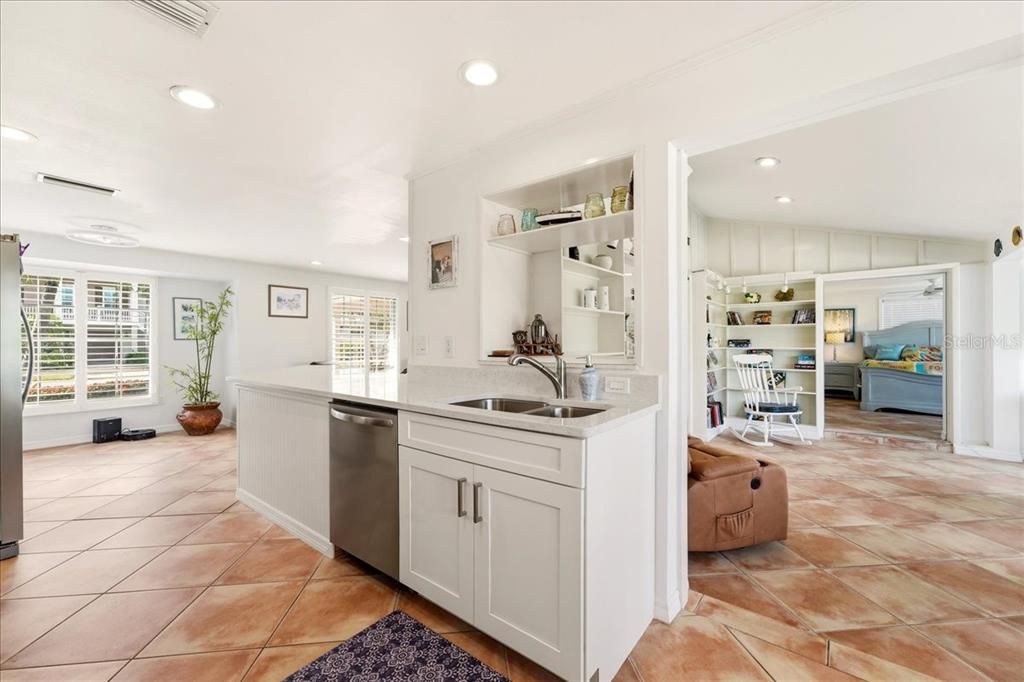 For Sale: $1,599,000 (3 beds, 2 baths, 1793 Square Feet)