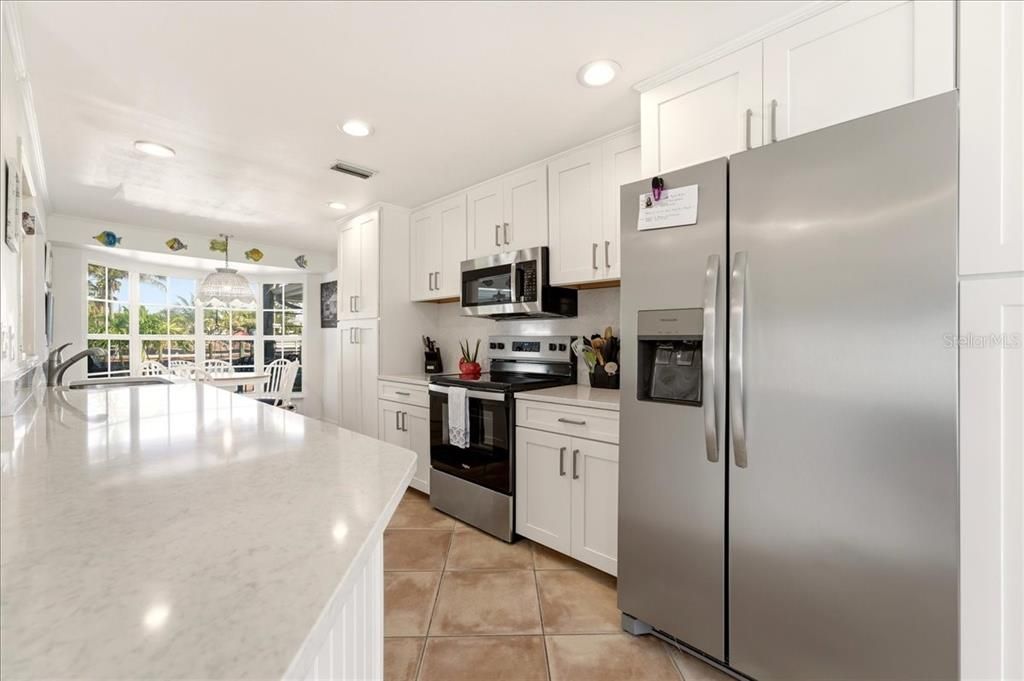 For Sale: $1,599,000 (3 beds, 2 baths, 1793 Square Feet)