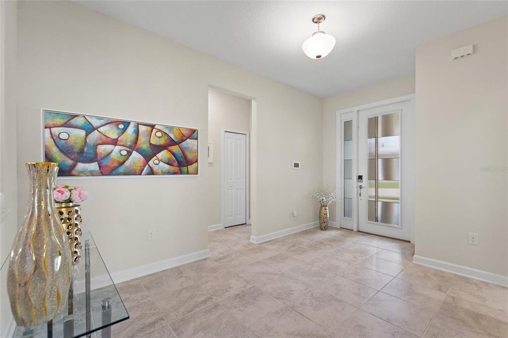 En Venta: $479,000 (4 camas, 2 baños, 2269 Pies cuadrados)