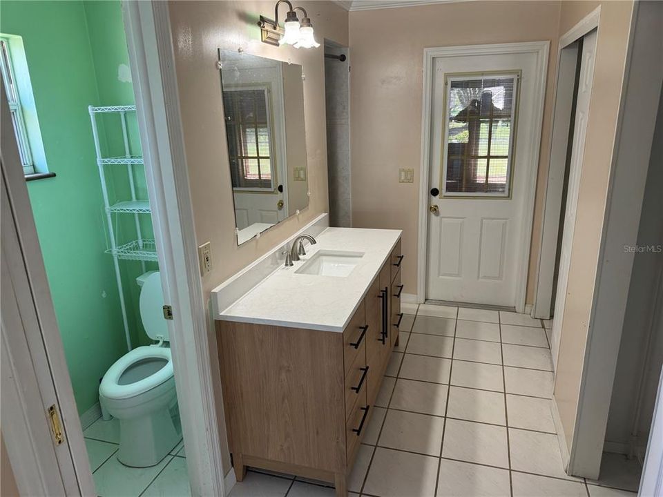 For Sale: $429,900 (4 beds, 2 baths, 1653 Square Feet)