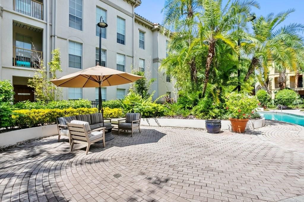 В аренду: $1,900 (1 спален, 1 ванн, 721 Квадратных фут)
