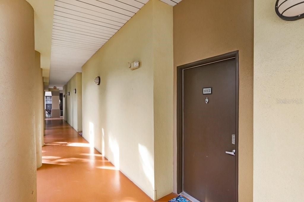 В аренду: $1,900 (1 спален, 1 ванн, 721 Квадратных фут)