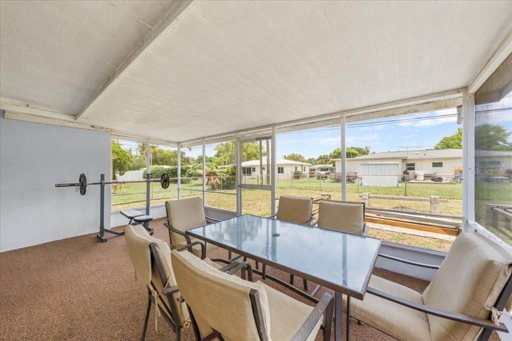 En Venta: $309,000 (2 camas, 2 baños, 936 Pies cuadrados)