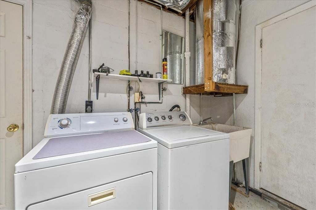 En Venta: $309,000 (2 camas, 2 baños, 936 Pies cuadrados)