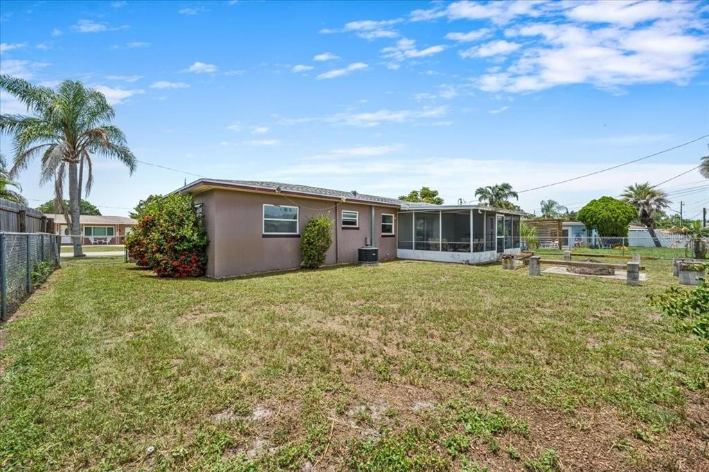 En Venta: $309,000 (2 camas, 2 baños, 936 Pies cuadrados)