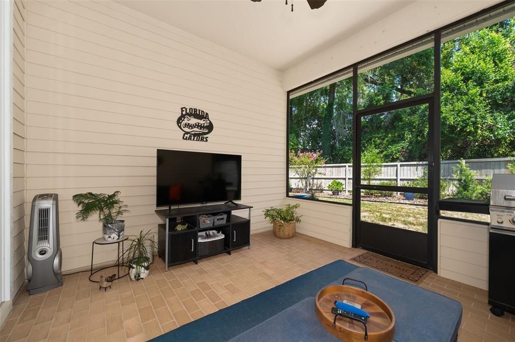 En Venta: $459,900 (3 camas, 2 baños, 1926 Pies cuadrados)