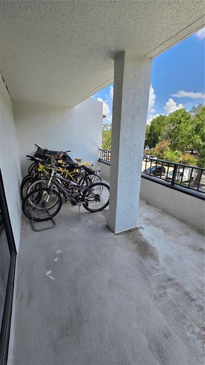 В аренду: $3,300 (2 спален, 2 ванн, 1032 Квадратных фут)