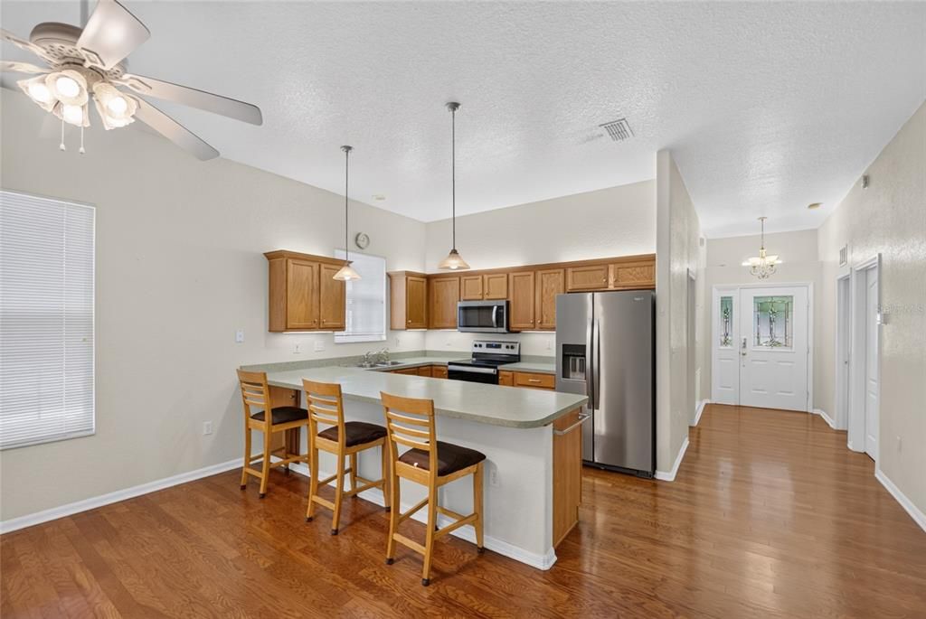 На продажу: $249,900 (3 спален, 2 ванн, 1617 Квадратных фут)