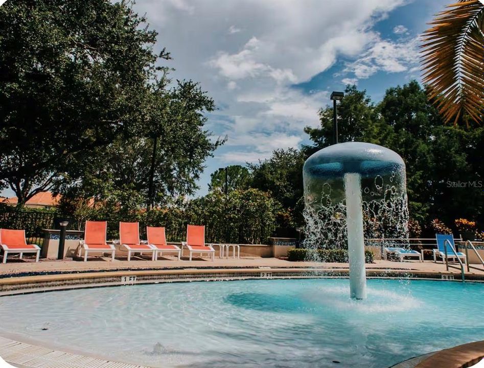En Venta: $298,990 (3 camas, 2 baños, 1300 Pies cuadrados)