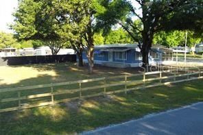 For Sale: $190,000 (3 beds, 2 baths, 1440 Square Feet)