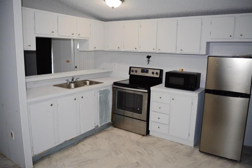 En Venta: $89,000 (3 camas, 2 baños, 924 Pies cuadrados)
