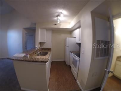 For Rent: $1,600 (3 beds, 2 baths, 1246 Square Feet)