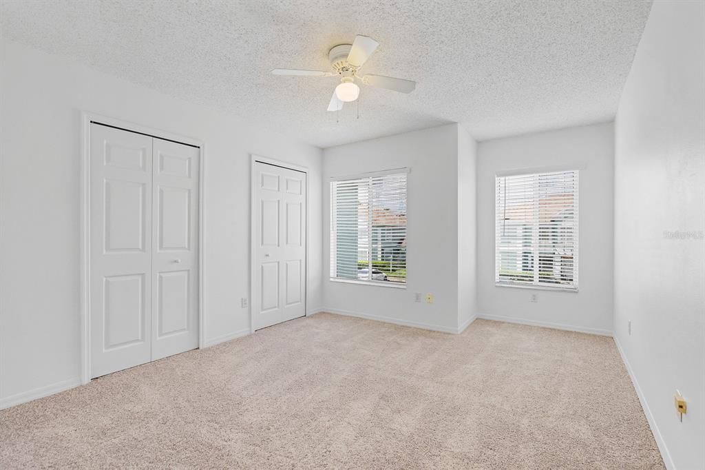 For Rent: $1,800 (2 beds, 2 baths, 1595 Square Feet)