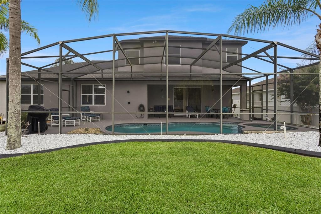 En Venta: $649,900 (4 camas, 3 baños, 3119 Pies cuadrados)