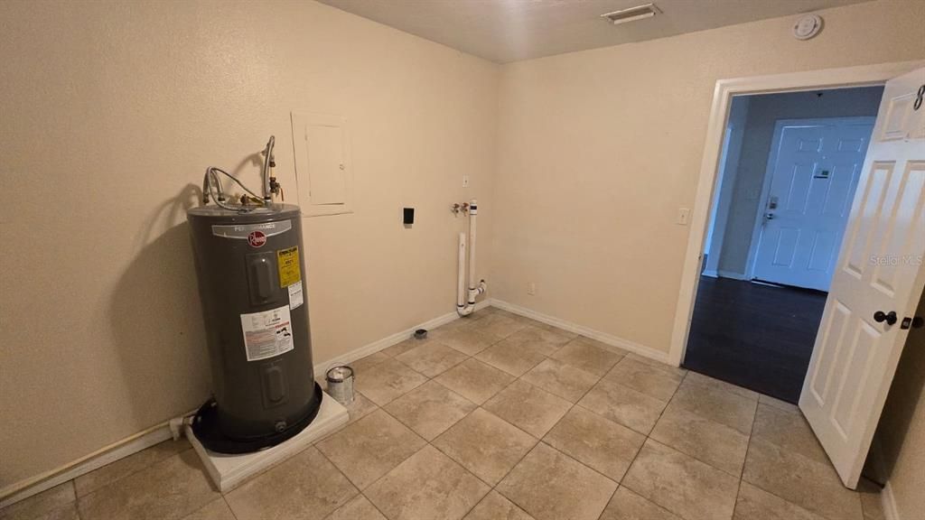 En Venta: $375,000 (3 camas, 2 baños, 1819 Pies cuadrados)