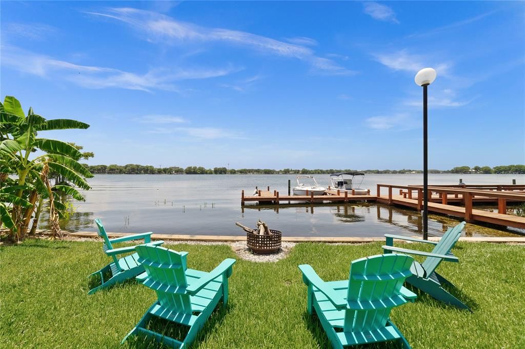 For Rent: $2,300 (2 beds, 1 baths, 710 Square Feet)