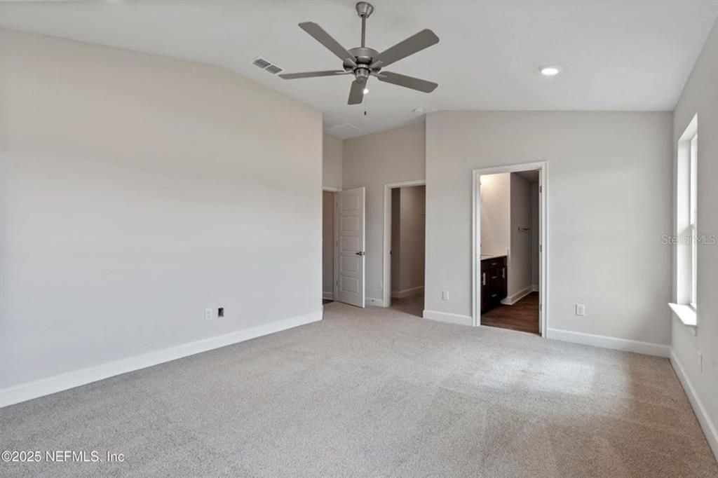 For Sale: $355,900 (3 beds, 2 baths, 1780 Square Feet)