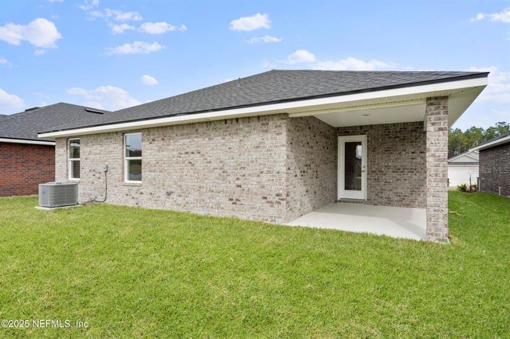 For Sale: $355,900 (3 beds, 2 baths, 1780 Square Feet)