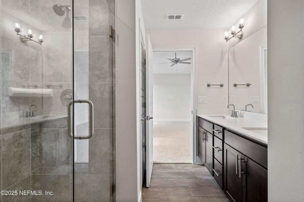 For Sale: $355,900 (3 beds, 2 baths, 1780 Square Feet)